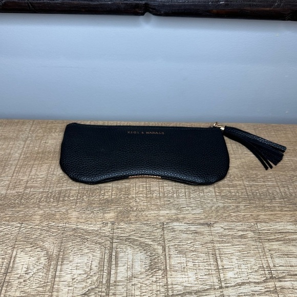 Handbags - NEW Zigi & Marais Pouch Bag with Stripe Vegan Pebbled Leather Black Rose Gold